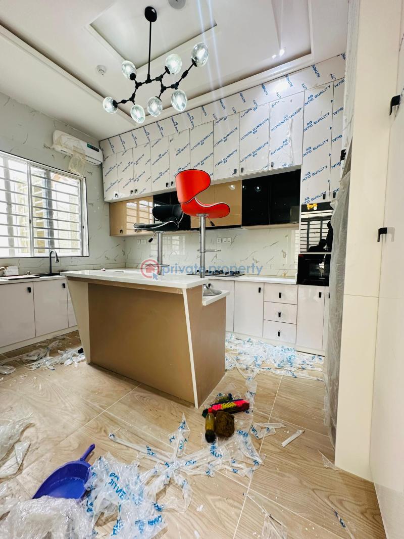 5 bedroom Detached Duplex For Sale Omole Phase 1 Ojodu Lagos - 7