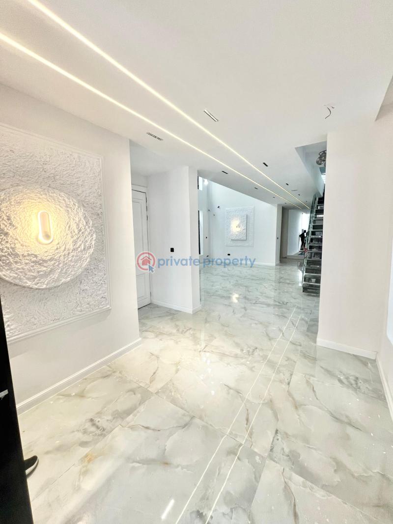 5 bedroom Detached Duplex For Sale Chevron Drive Lekki Lagos - 1