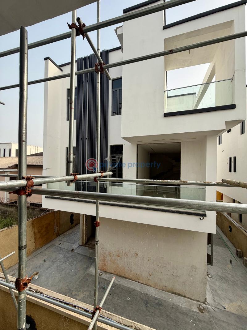5 bedroom Detached Duplex For Sale Omole Phase 2 Ojodu Lagos - 0
