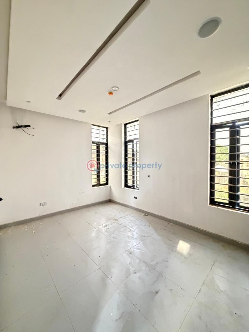 5 bedroom Detached Duplex For Sale Omole Phase 2 Ojodu Lagos - 7