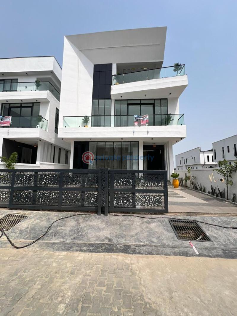 6 bedroom Duplex For Sale Chevron Drive Lekki Lagos - 0