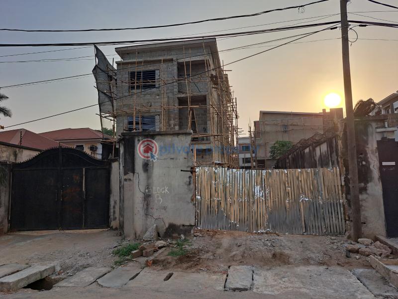 5 bedroom Detached Duplex For Sale Shonibare Estate, Maryland Ikeja Lagos - 10