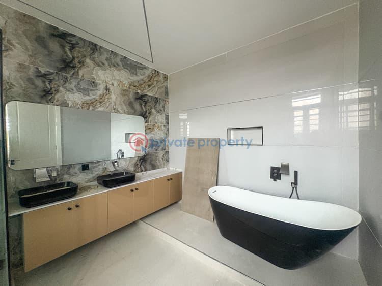 5 bedroom Detached Duplex For Sale Off Admiralty Road Lekki Phase 1 Lagos - 12