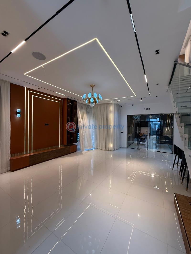 5 bedroom Detached Duplex For Sale Chevron Drive Lekki Lagos - 11