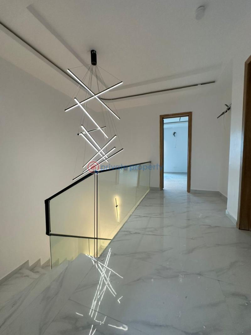 Automated smart 4 bedroom terraced duplex with bq - 20 4 bedroom Terraced Duplex For Sale Lekki Phase 1 Lagos - 20