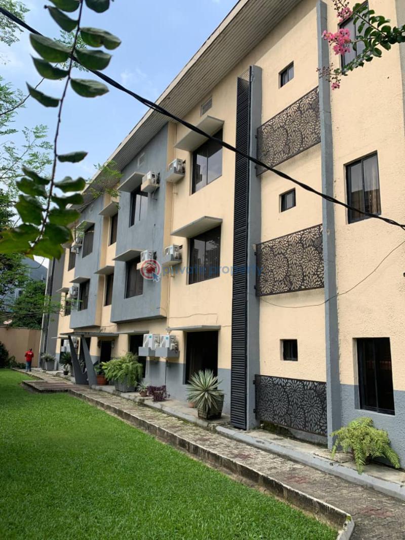 3 bedroom Block Of Flats For Rent Ikeja Lagos - 1
