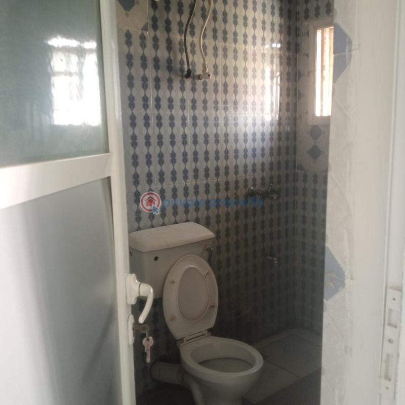 3 bedroom Block Of Flats For Rent Olusetan Elebu Oja Akala Express Ibadan Oyo - 1