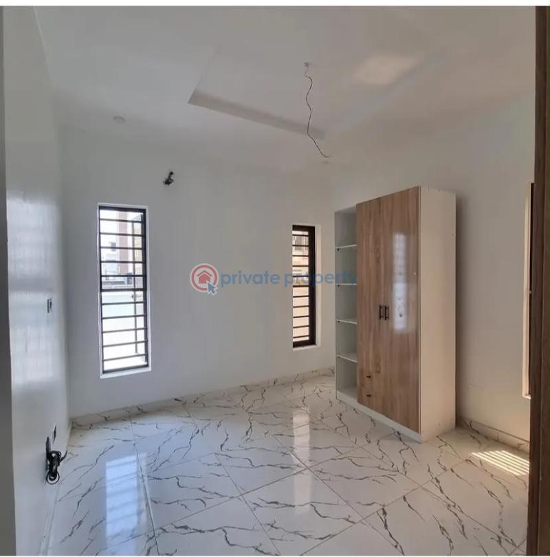 2 bedroom Block Of Flats For Rent Orchid Road Ikota Lekki Lagos - 4