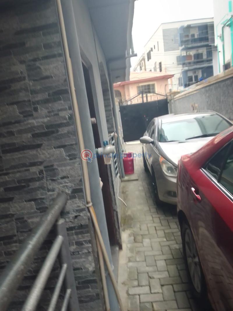 1 bedroom Mini Flat For Rent Estate Ilasan Lekki Lagos - 1