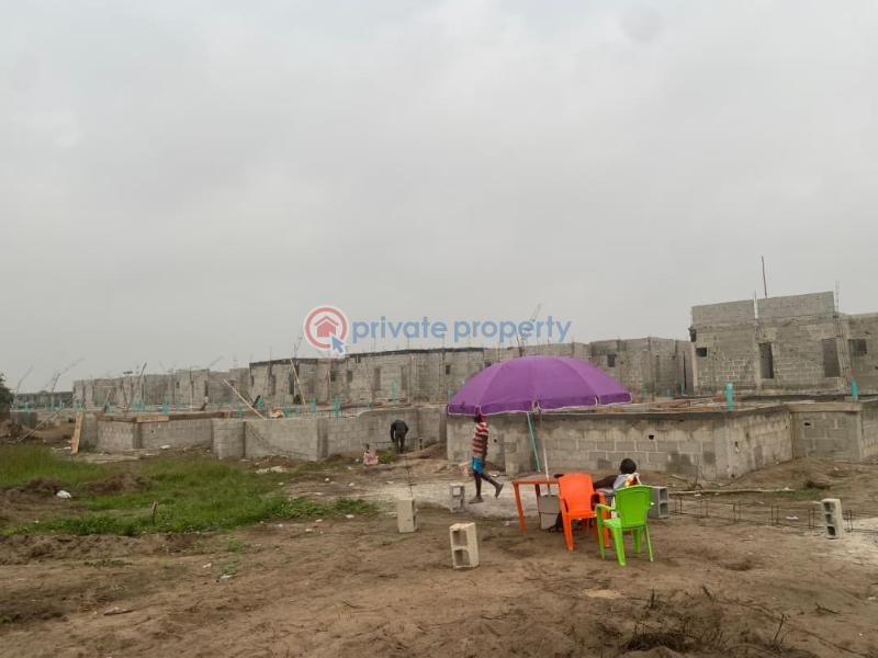 4 bedroom Detached Bungalow For Sale Igando Ibeju-Lekki Lagos - 15