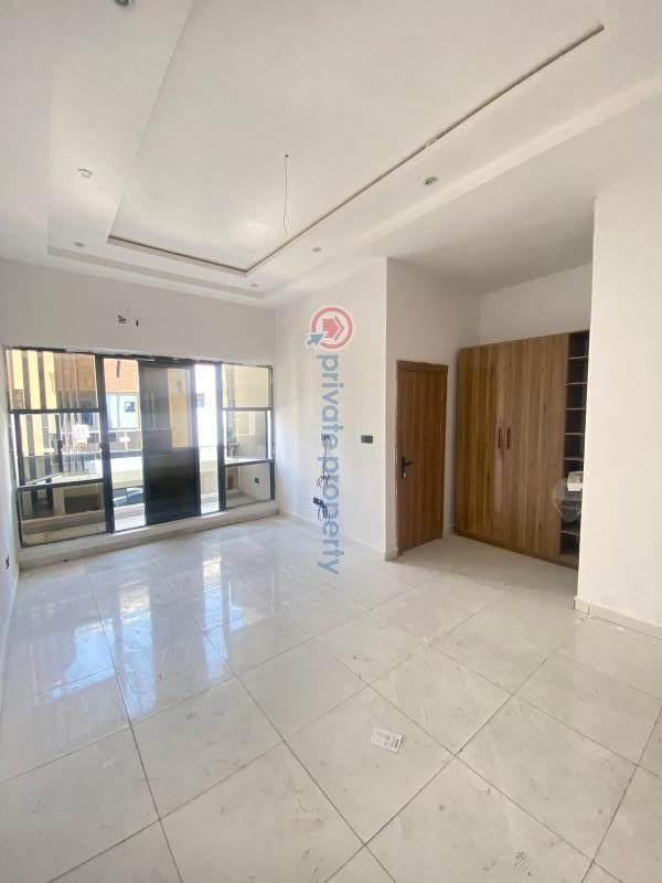 4 bedroom Terrace For Sale Ikota Ville Ajah Lagos - 3