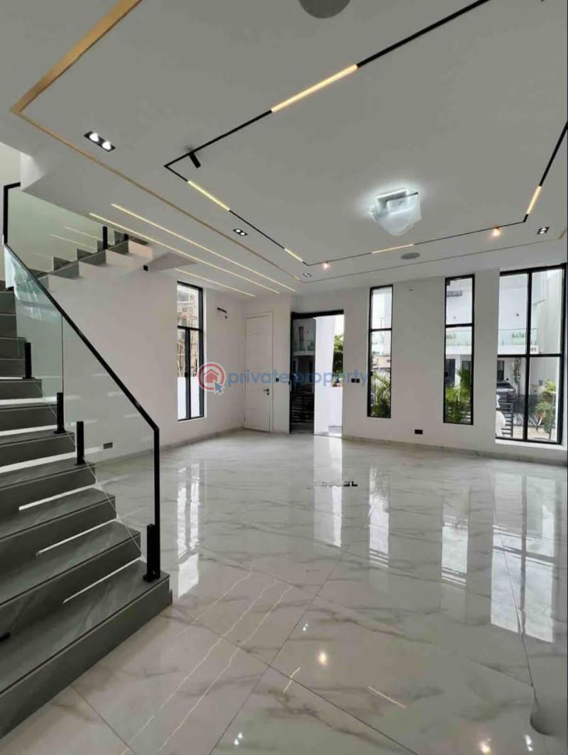 5 bedroom Detached Duplex For Sale Chevron Drive Lekki Lagos - 1