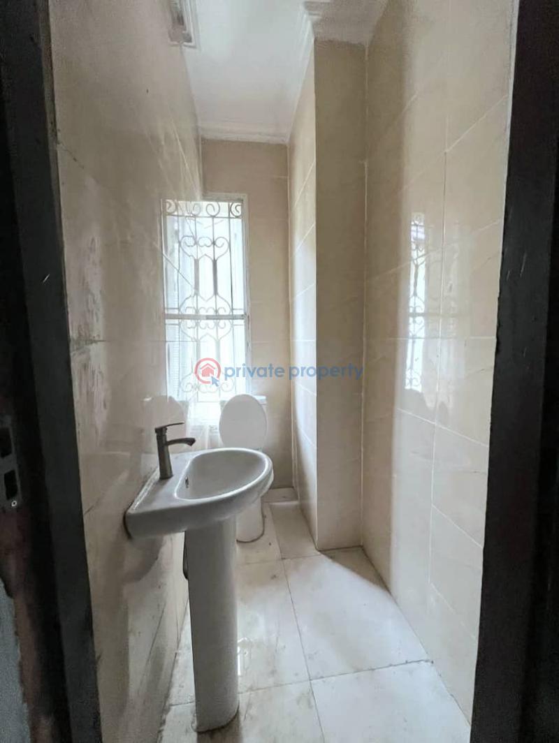 Beautiful 2 𝐁𝐄𝐃𝐑𝐎𝐎𝐌 𝐀𝐏𝐀𝐑𝐓𝐌𝐄𝐍𝐓 - 13 2 bedroom Flat & Apartment For Rent Lekki Phase 1 Lagos - 13