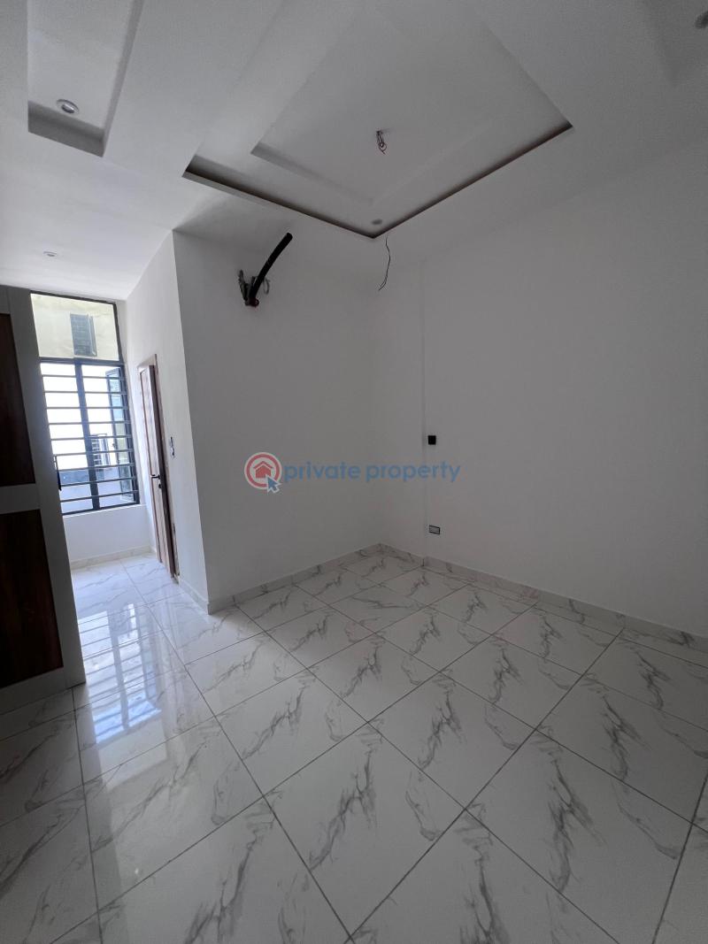 4 bedroom Flat & Apartment For Sale Ologolo Lekki Lagos - 9