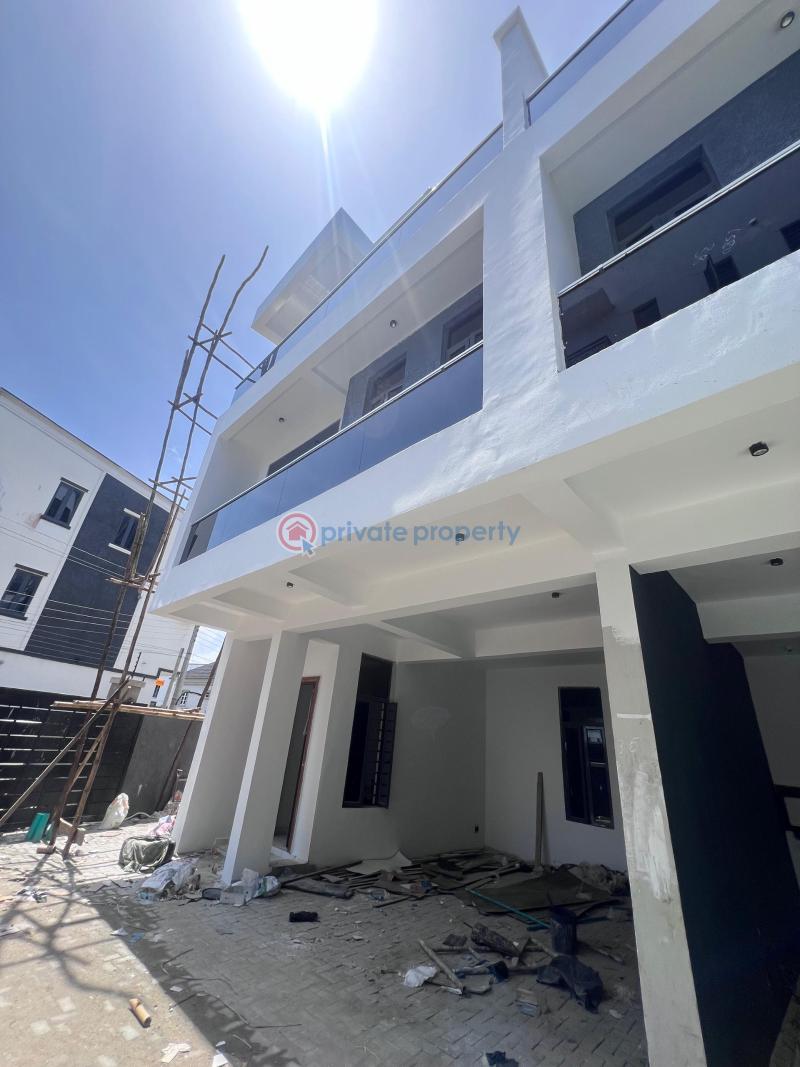 4 bedroom Flat & Apartment For Sale Ologolo Lekki Lagos - 0
