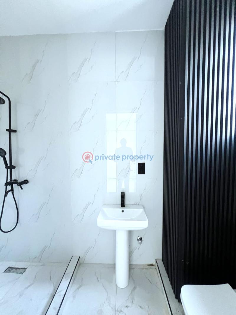 2 bedroom Flat & Apartment For Sale Lekki Phase 1 Lagos - 3