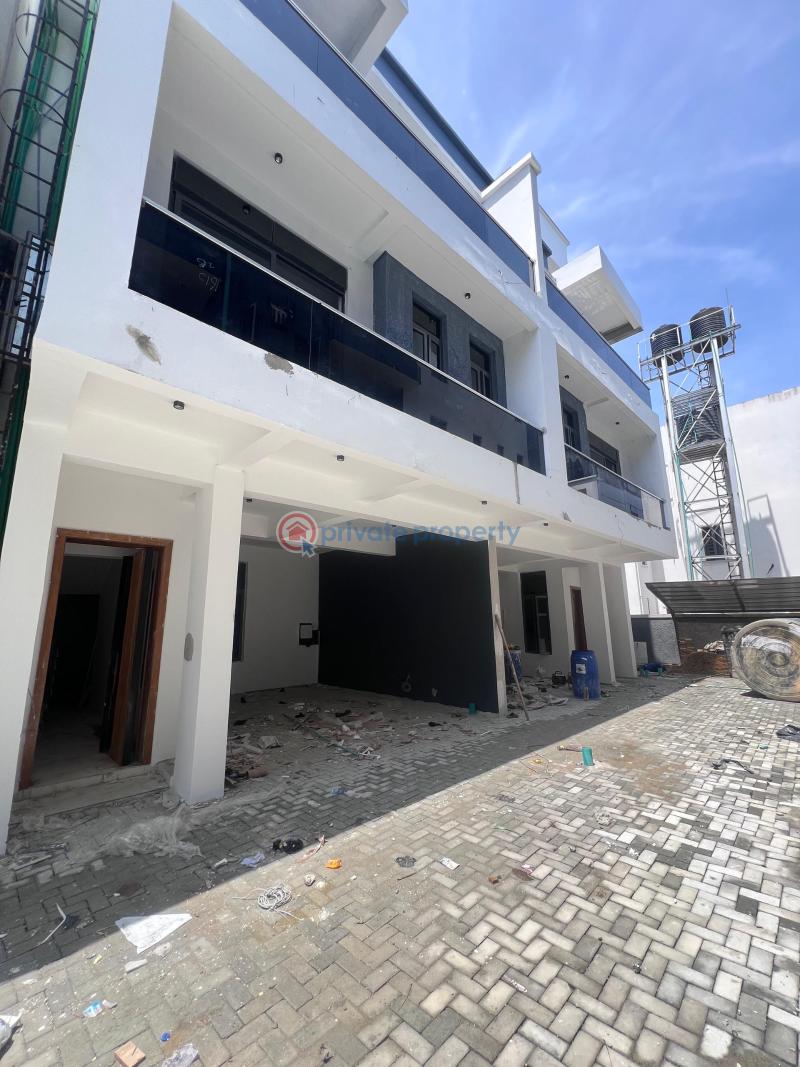 4 bedroom Flat & Apartment For Sale Ologolo Lekki Lagos - 1