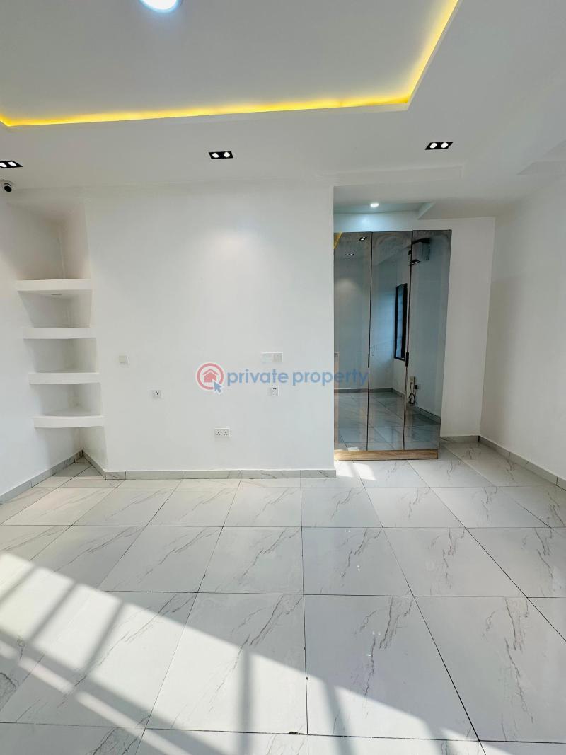 Beautiful 2 bedroom apartment with communal pool - 6 2 bedroom Block Of Flats For Sale Ikate Lekki Lagos - 6