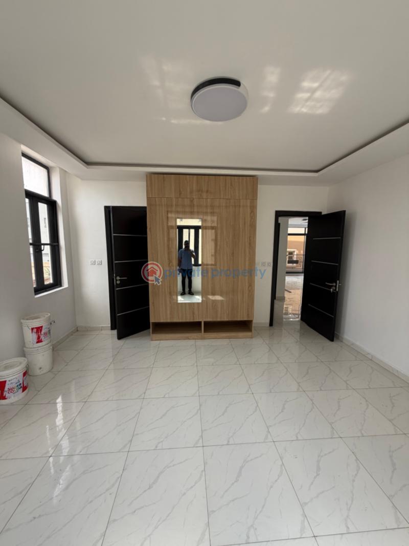 2 bedroom Block Of Flats For Rent Idado Lekki Lagos - 9