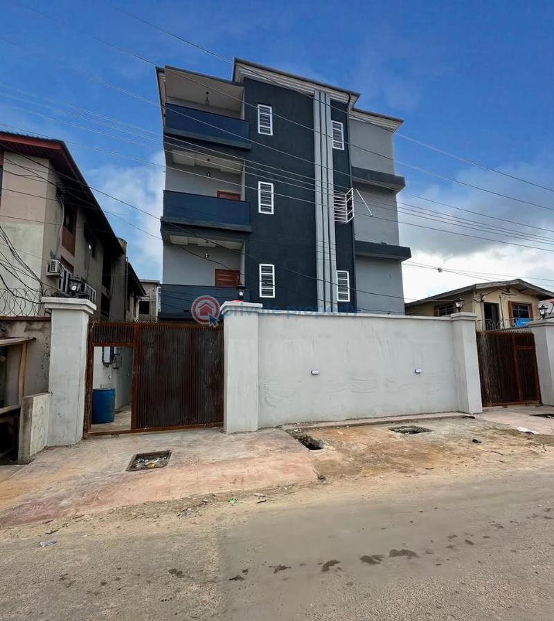 3 bedroom Block Of Flats For Sale Obafemi Awolowo Way Ikeja Lagos - 0