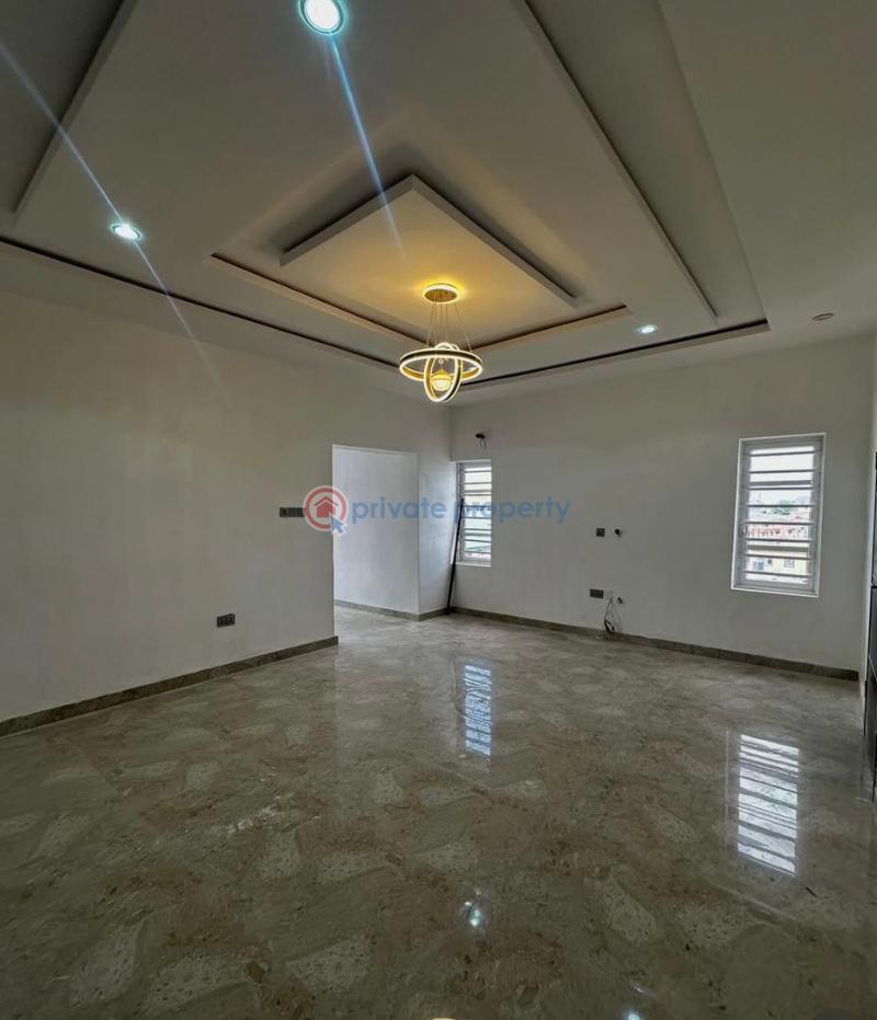 3 bedroom Block Of Flats For Sale Obafemi Awolowo Way Ikeja Lagos - 1