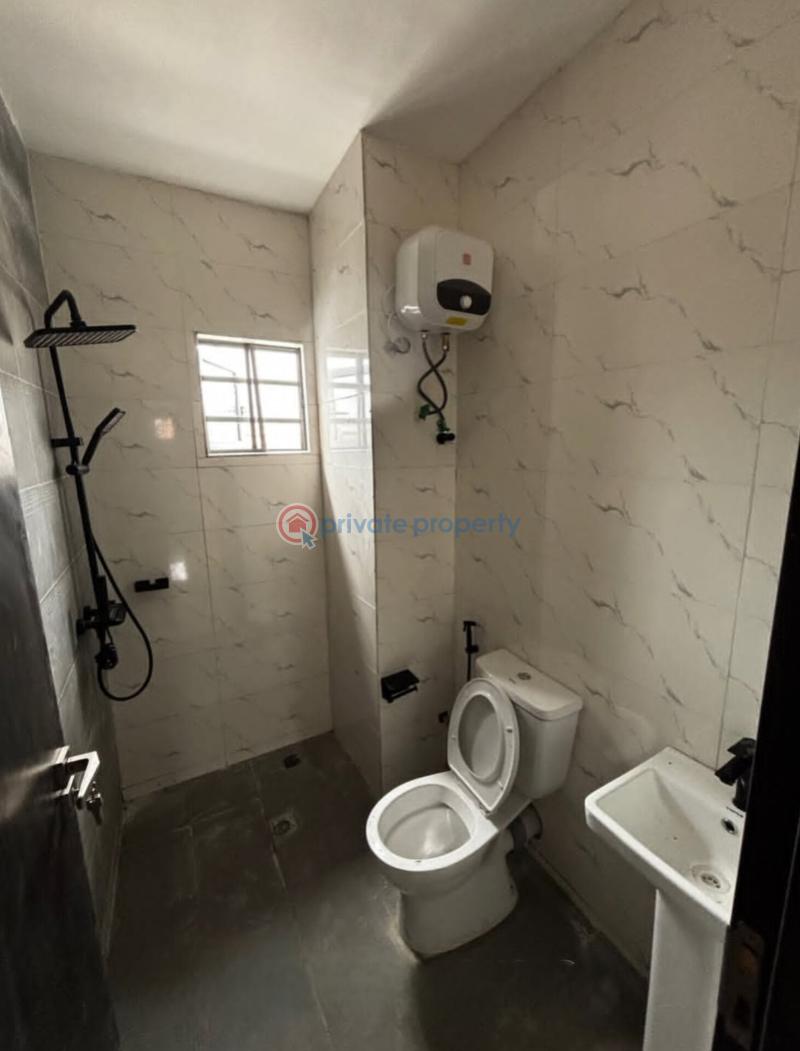 3 bedroom Block Of Flats For Sale Ifako-Gbagada Lagos - 7