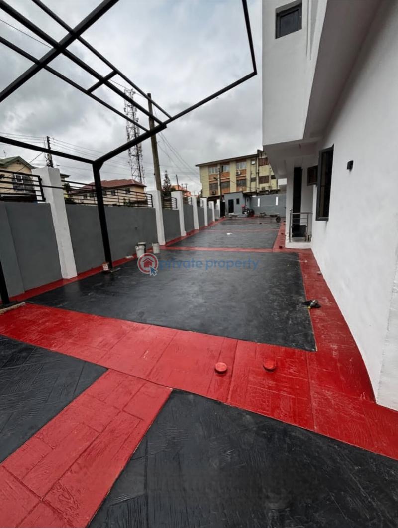 3 bedroom Block Of Flats For Sale Ifako-Gbagada Lagos - 8