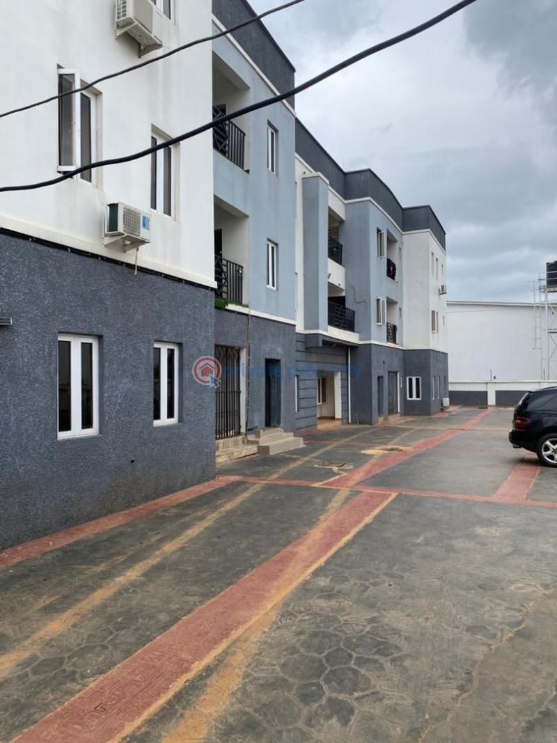 3 bedroom Flat & Apartment For Sale Galadimawa Abuja Phase 3  - 2