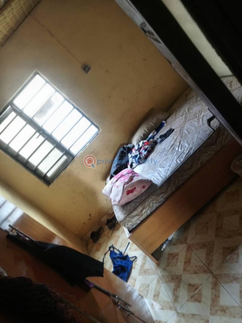 3 bedroom Bungalow For Sale Ile Iwe, Command Axis Abule Egba Lagos - 3