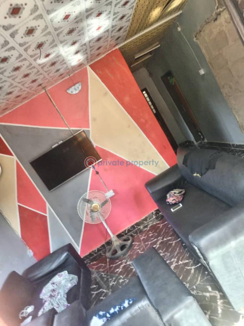 3 bedroom Bungalow For Sale Ile Iwe, Command Axis Abule Egba Lagos - 5