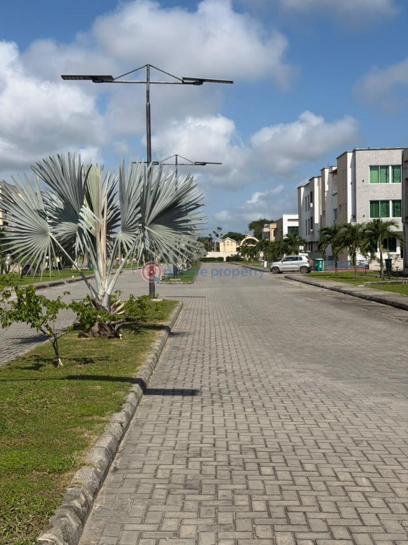 3 bedroom Flat & Apartment For Rent Sangotedo Ajah Lagos - 9