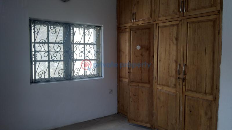 3 bedroom Flat & Apartment For Rent Thames Estate Thomas Estate Ajah Lagos - 6