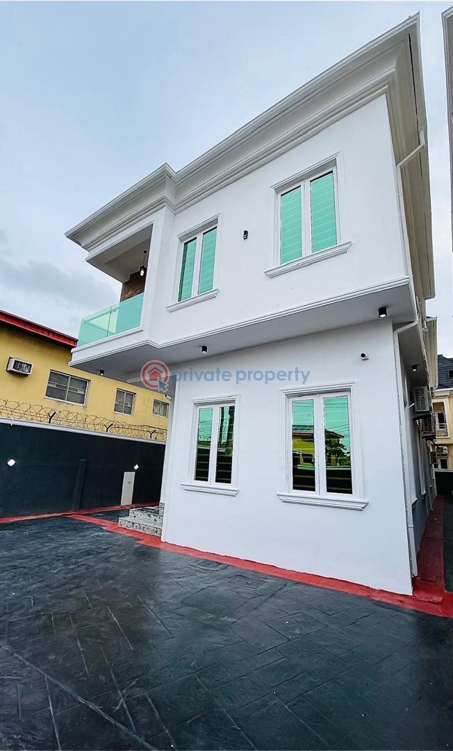 4 bedroom Detached Duplex For Sale Omole Phase 1 Ojodu Lagos