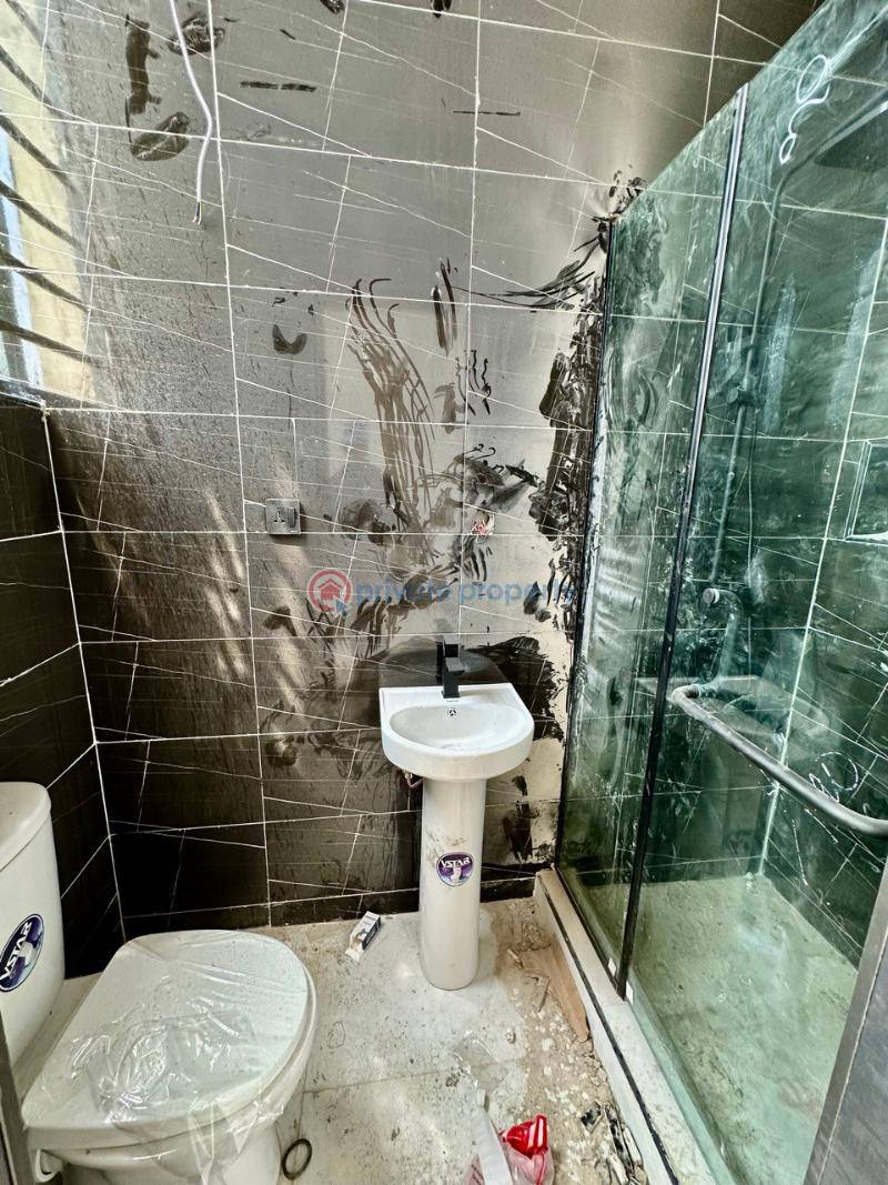 4 bedroom Detached Duplex For Sale Ikota Estate Ikota Lekki Lagos - 11