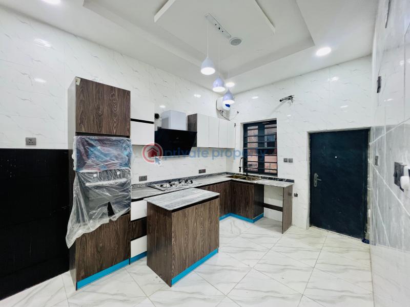 4 bedroom Semi detached Duplex For Sale A Serviced Estate At Orchid Road Lekku Lekki Expressway Lagos - 5