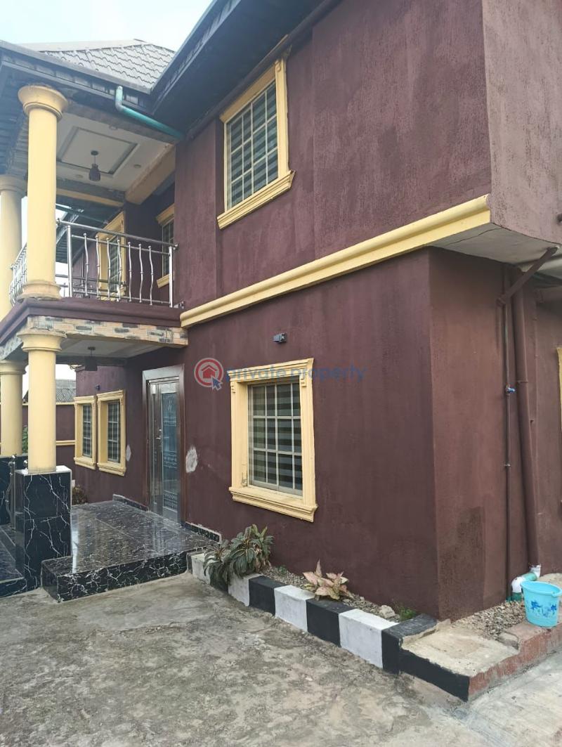10 bedroom House For Sale Olorufemi Igando Off Isheri Lasu Road Ikotun/Igando Lagos - 1