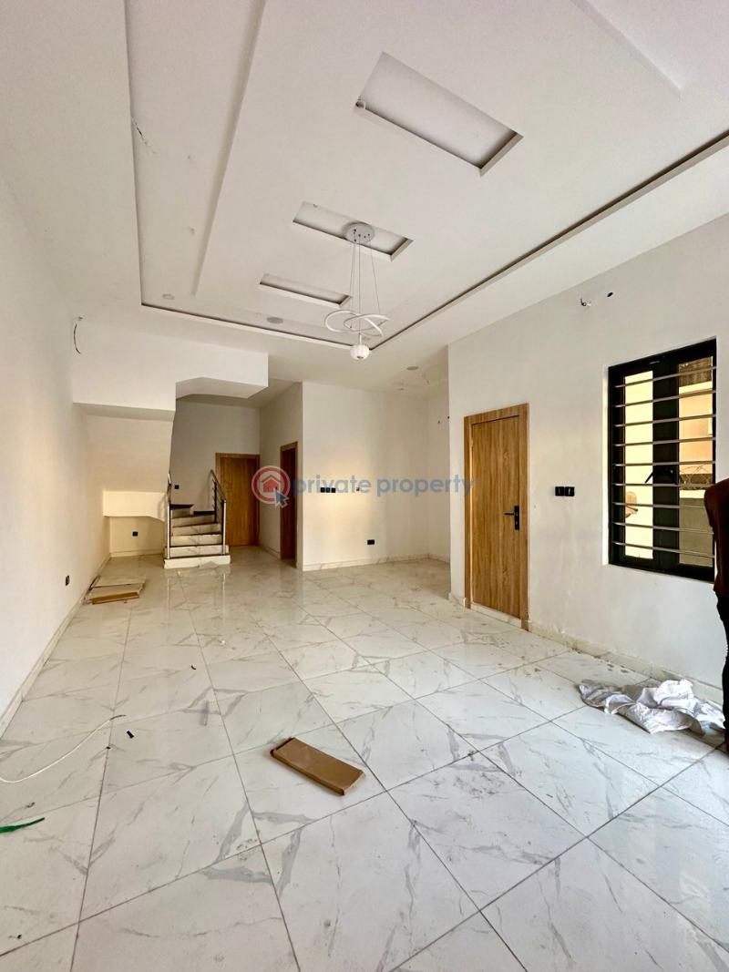 4 bedroom Detached Duplex For Sale Thomas Estate Ajah Lekki Phase 2 Lagos - 3