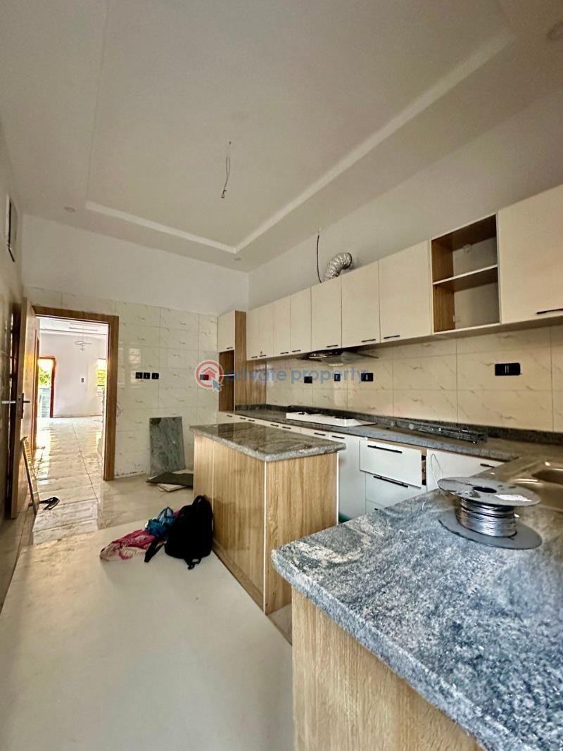 4 bedroom Detached Duplex For Sale Thomas Estate Ajah Lekki Phase 2 Lagos - 5