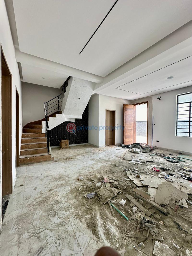 4 bedroom Terraced Duplex For Sale Lekki Phase 1 Lagos - 2