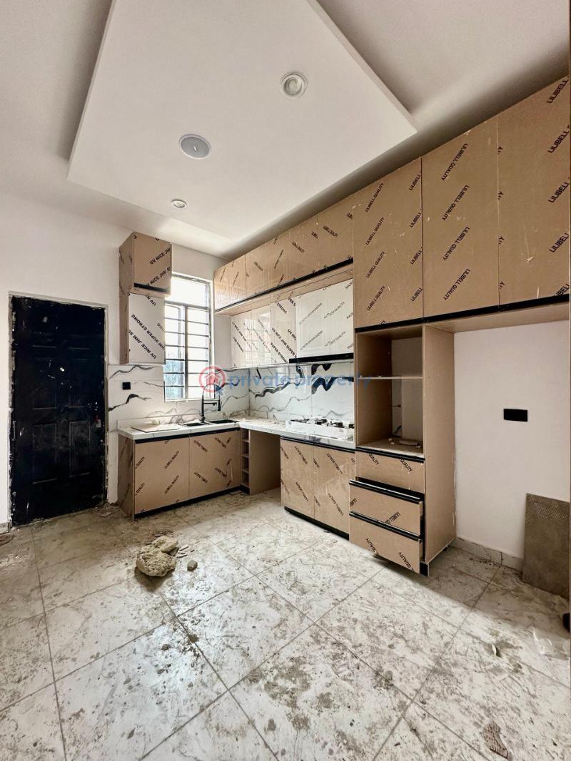 4 bedroom Terraced Duplex For Sale Lekki Phase 1 Lagos - 4