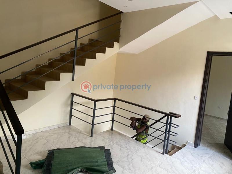 4 bedroom Duplex For Sale Maryland Lagos - 8