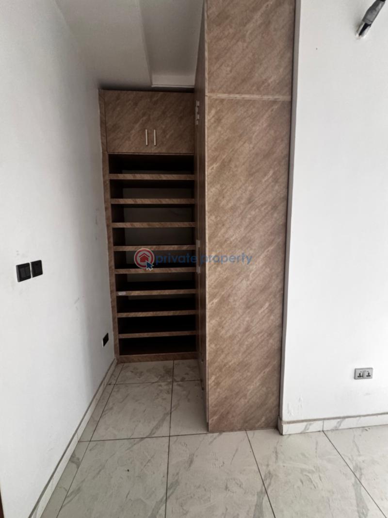 4 bedroom Semi detached Duplex For Sale Ogba GRA Lagos - 6