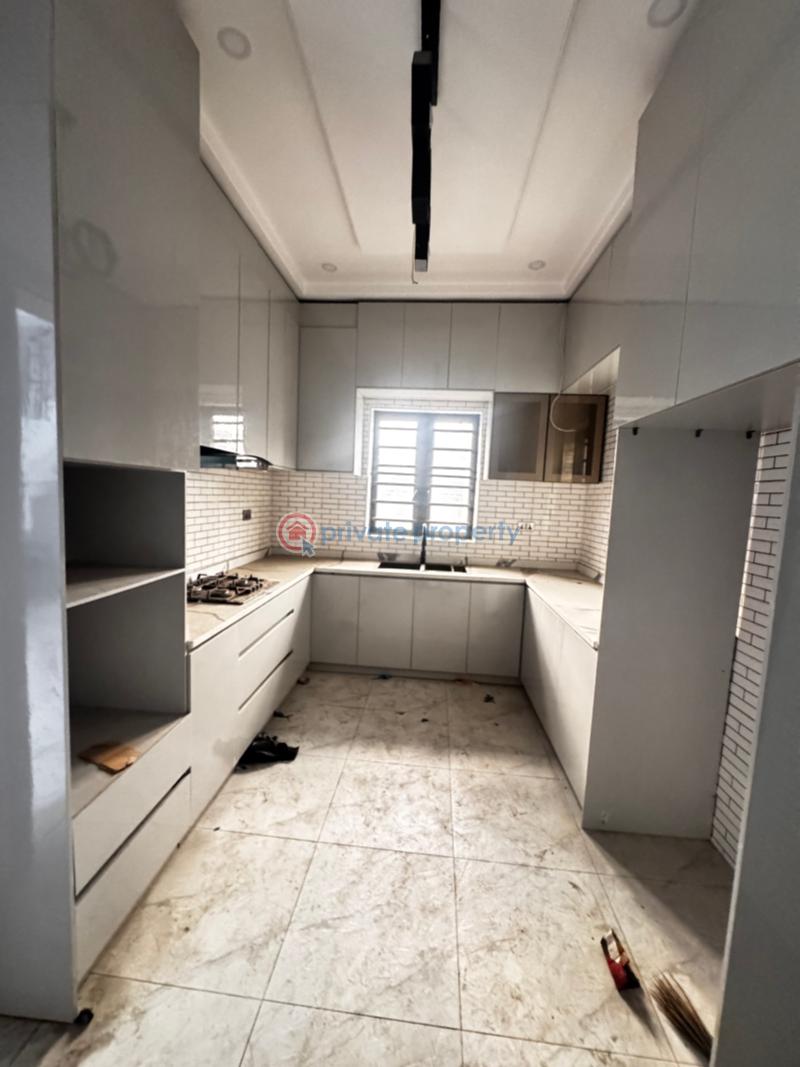4 bedroom Semi detached Duplex For Sale Ogba GRA Lagos - 3