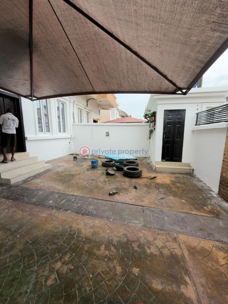 4 bedroom Semi detached Duplex For Sale 2nd Toll Lekki Lagos - 2