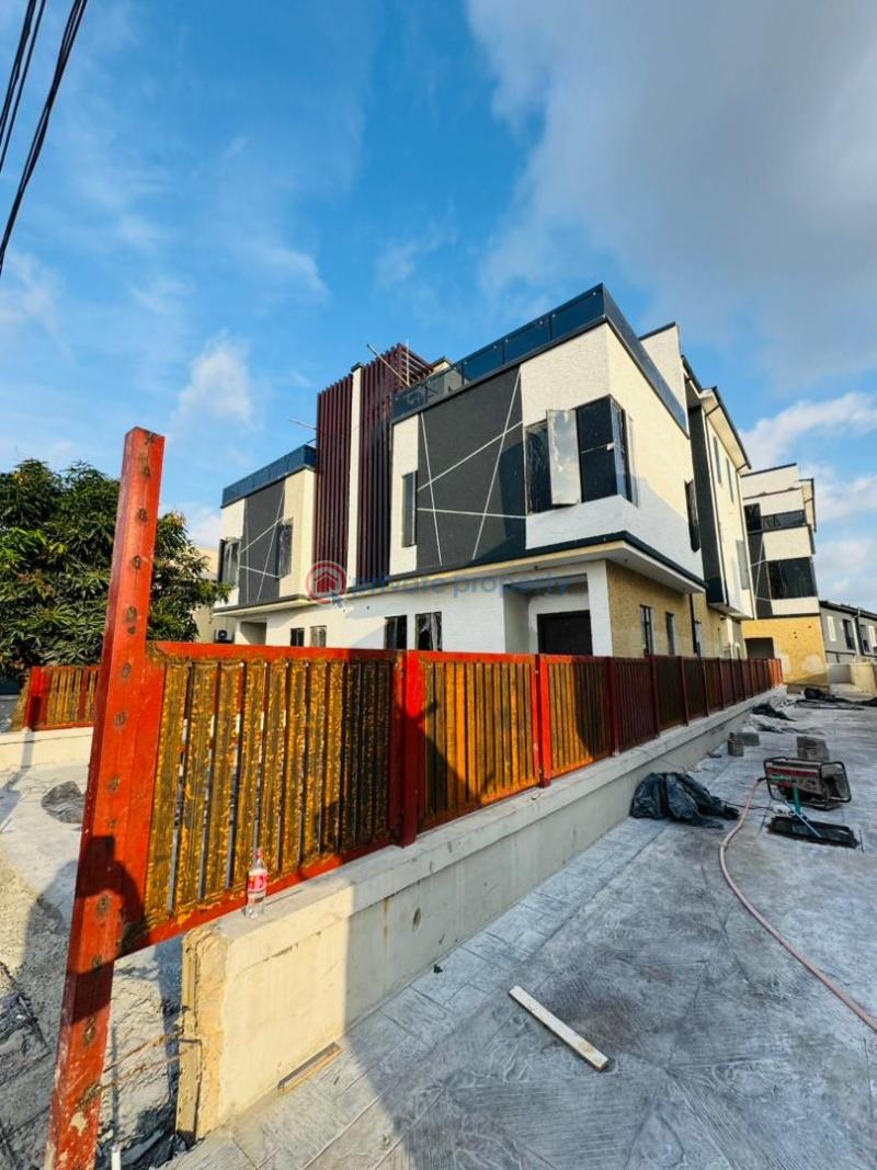 4 bedroom Semi detached Duplex For Sale Gbagada Lagos - 1