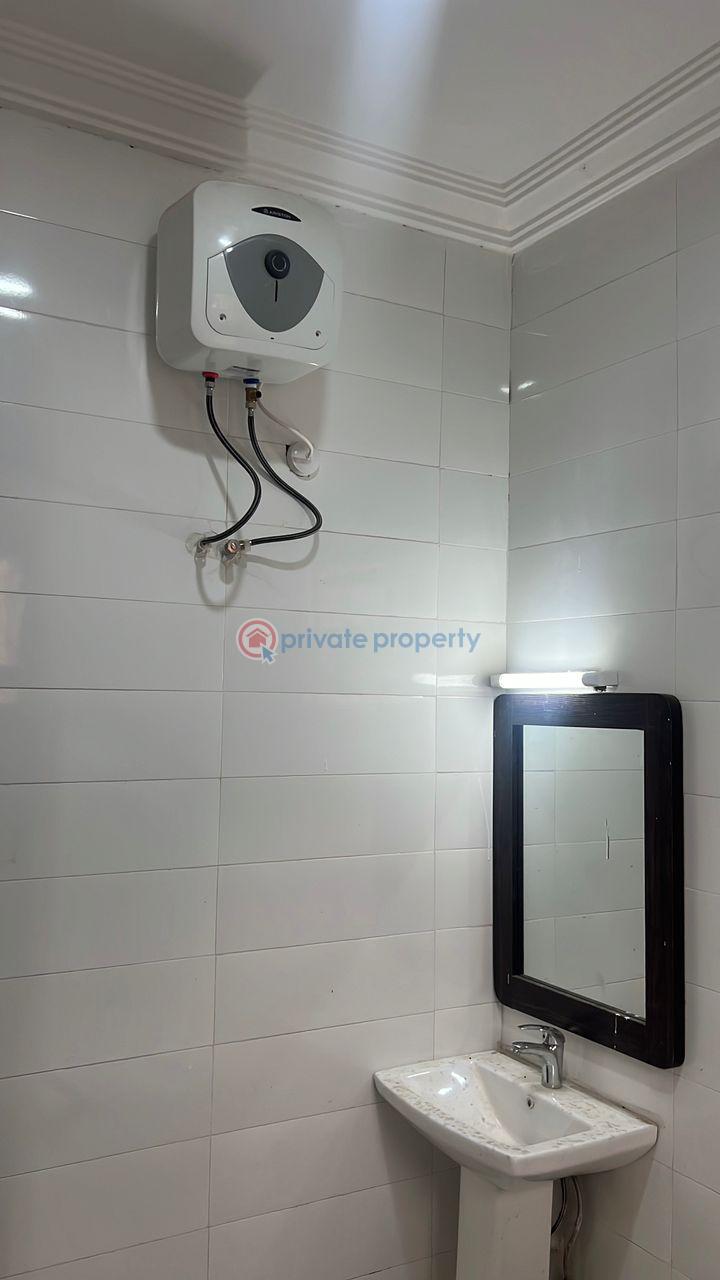 4 bedroom Terraced Duplex For Rent Jahi Abuja Phase 2  - 3