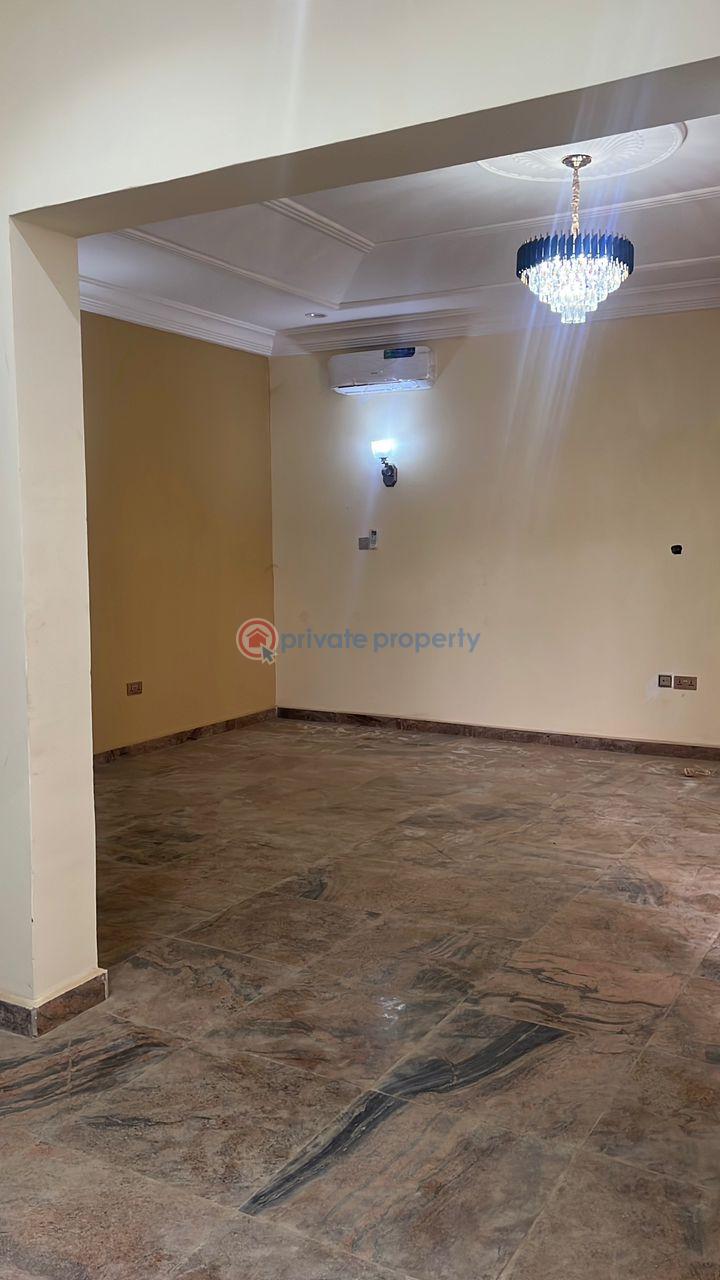 4 bedroom Terraced Duplex For Rent Jahi Abuja Phase 2  - 5