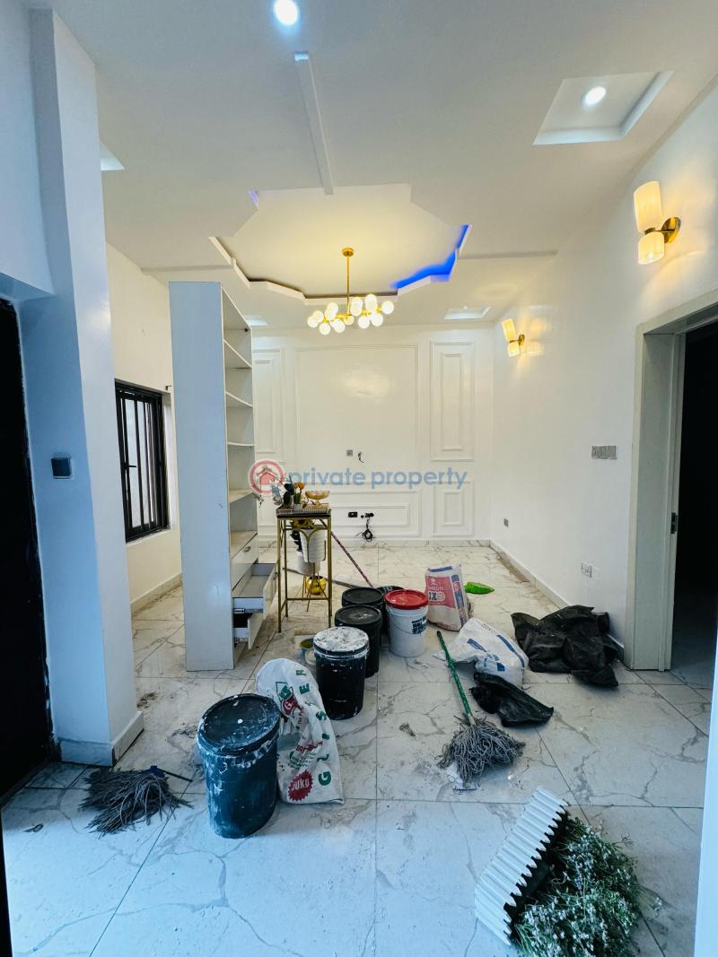 4 bedroom Terraced Duplex For Sale Gbagada Lagos - 10