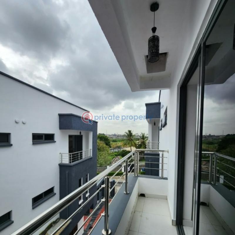 4 bedroom Semi detached Duplex For Sale Surulere Lagos - 2
