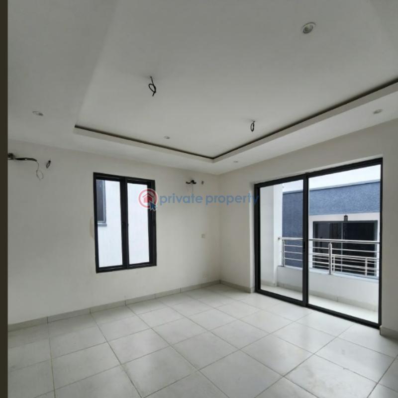 4 bedroom Semi detached Duplex For Sale Surulere Lagos - 3